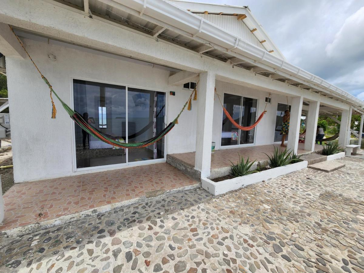 Posada Old Town Bay Providencia  Exterior photo
